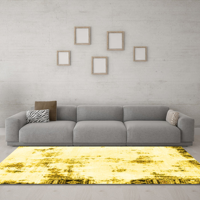 Machine Washable Abstract Yellow Modern Rug in a Living Room, wshabs1997yw