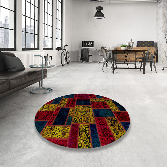 Round Abstract Dark Brown Patchwork Rug in a Office, abs2006
