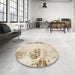 Round Machine Washable Abstract Vanilla Gold Rug in a Office, wshabs2009-1