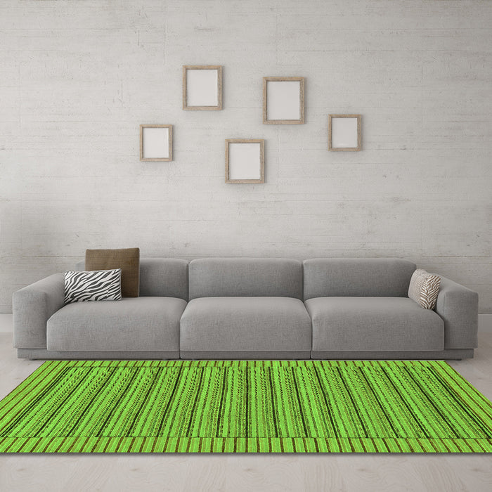 Machine Washable Abstract Green Modern Area Rugs in a Living Room,, wshabs201grn