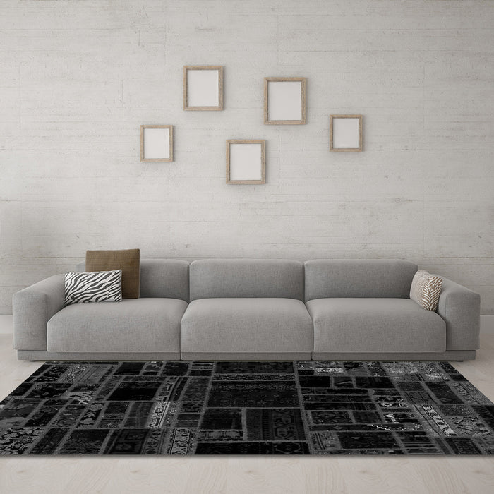 Machine Washable Patchwork Gray Transitional Rug in a Living Room,, wshabs2026gry