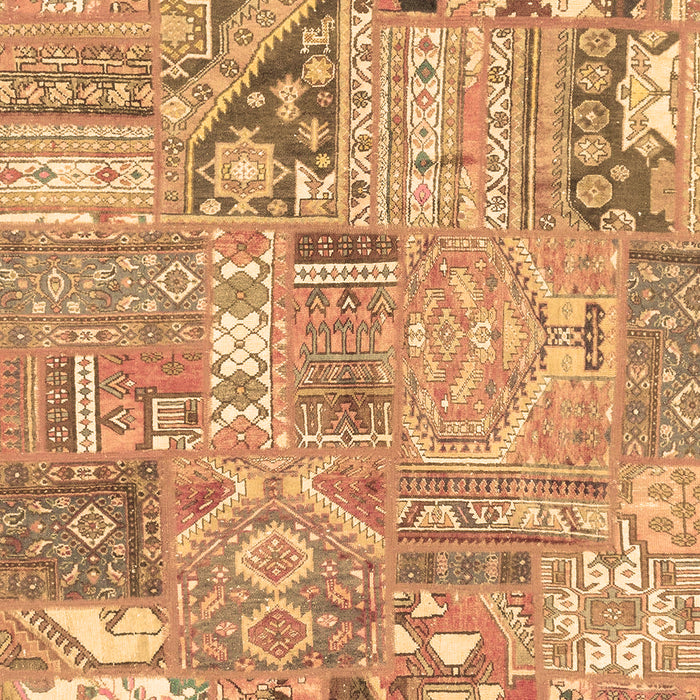 Patchwork Brown Transitional Rug, abs2036brn