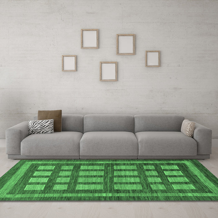 Machine Washable Checkered Emerald Green Modern Area Rugs in a Living Room,, wshabs203emgrn