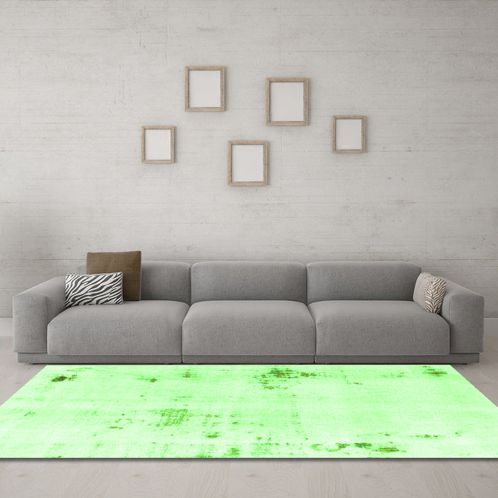 Machine Washable Solid Green Modern Area Rugs in a Living Room,, wshabs2042grn
