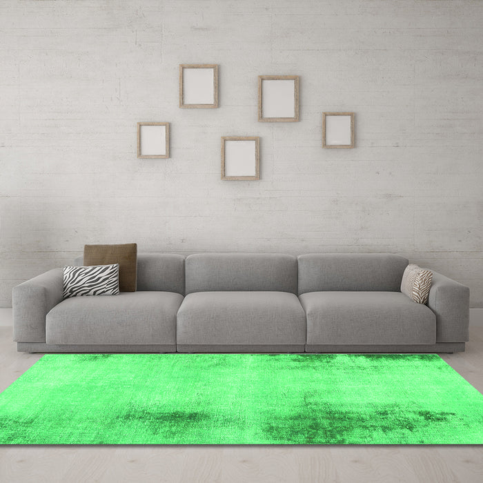Machine Washable Abstract Green Modern Area Rugs in a Living Room,, wshabs2044grn