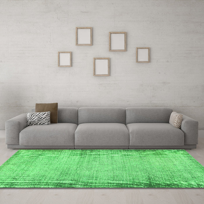 Machine Washable Abstract Green Modern Area Rugs in a Living Room,, wshabs2046grn