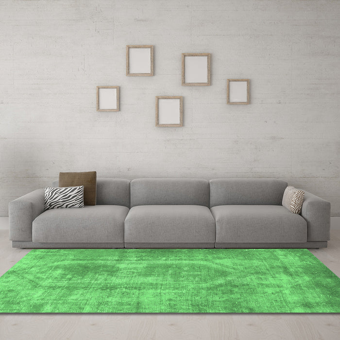 Machine Washable Abstract Emerald Green Modern Area Rugs in a Living Room,, wshabs2048emgrn