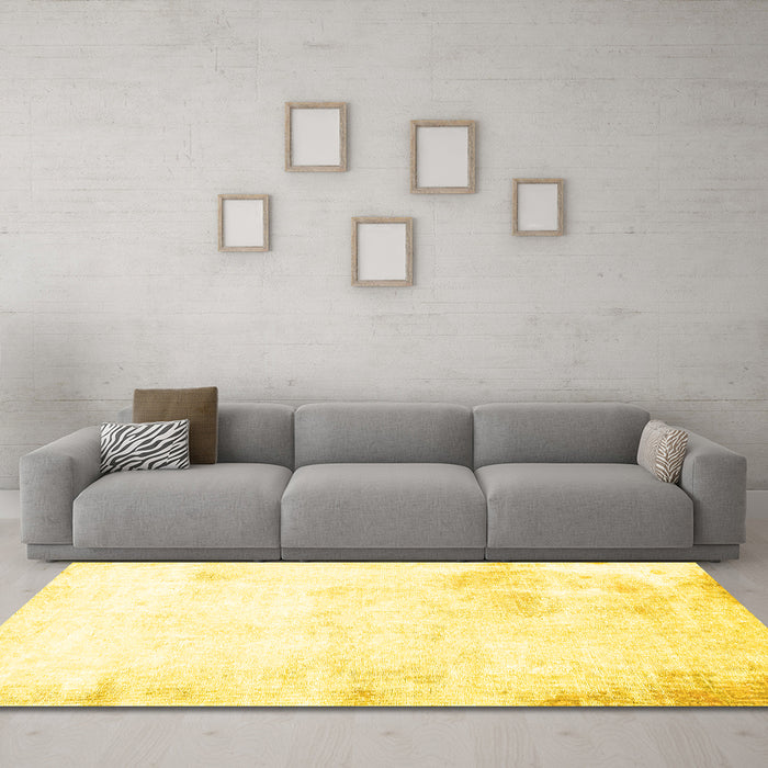 Machine Washable Abstract Yellow Modern Rug in a Living Room, wshabs2049yw