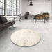 Round Machine Washable Abstract Blonde Beige Rug in a Office, wshabs2049