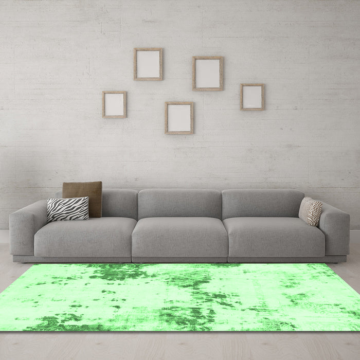 Machine Washable Abstract Emerald Green Modern Area Rugs in a Living Room,, wshabs2050emgrn