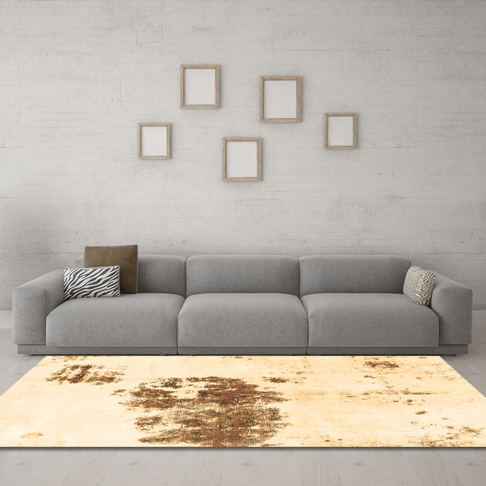 Machine Washable Abstract Brown Modern Rug in a Living Room,, wshabs2051brn