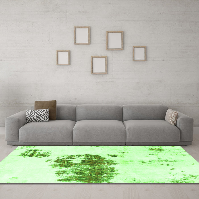Machine Washable Abstract Green Modern Area Rugs in a Living Room,, wshabs2051grn