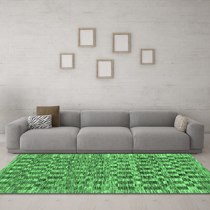Machine Washable Checkered Emerald Green Modern Area Rugs in a Living Room,, wshabs205emgrn