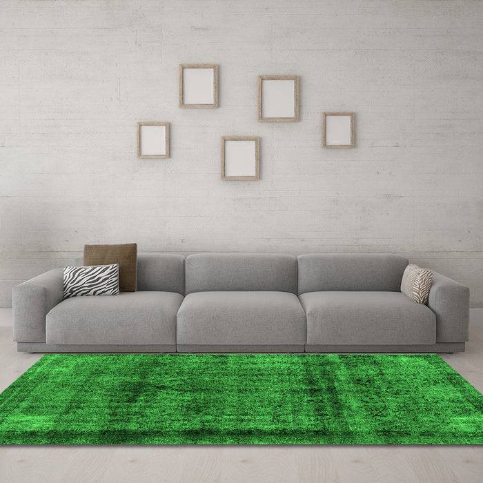 Machine Washable Abstract Green Modern Area Rugs in a Living Room,, wshabs2066grn