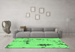 Machine Washable Abstract Emerald Green Modern Area Rugs in a Living Room,, wshabs2067emgrn