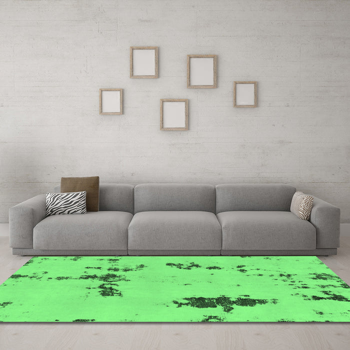 Machine Washable Abstract Emerald Green Modern Area Rugs in a Living Room,, wshabs2067emgrn