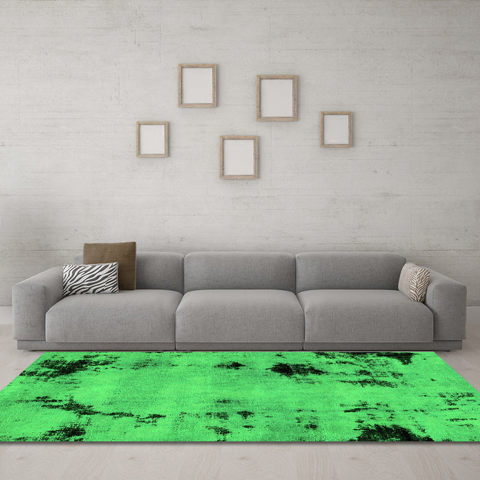 Machine Washable Abstract Green Modern Area Rugs in a Living Room,, wshabs2068grn