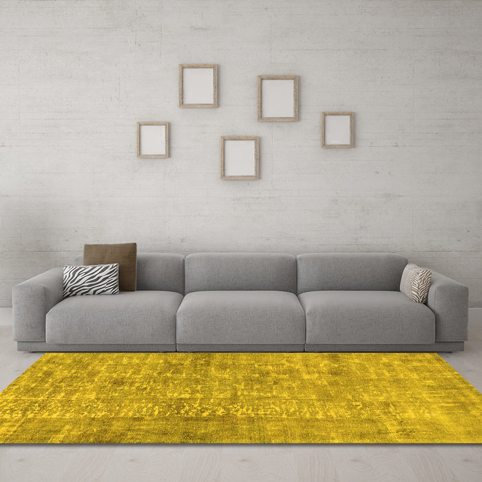 Machine Washable Abstract Yellow Modern Rug in a Living Room, wshabs2094yw