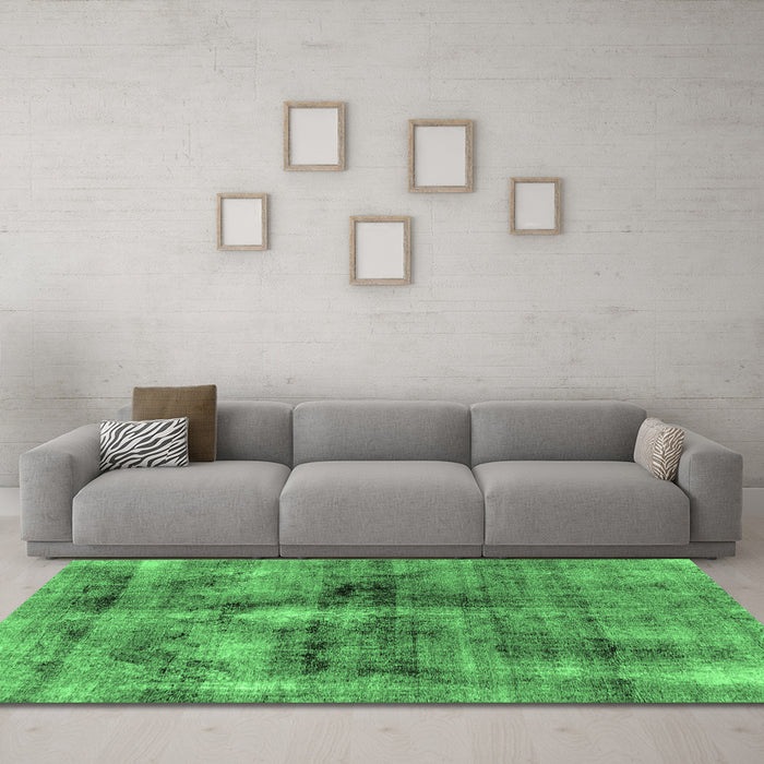 Machine Washable Abstract Emerald Green Modern Area Rugs in a Living Room,, wshabs2098emgrn