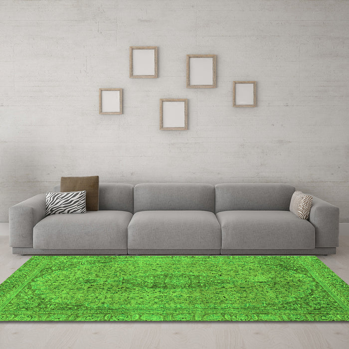 Machine Washable Abstract Green Modern Area Rugs in a Living Room,, wshabs2110grn