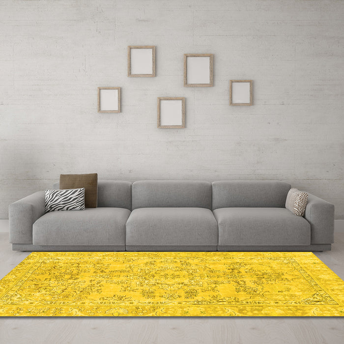Machine Washable Abstract Yellow Modern Rug in a Living Room, wshabs2113yw
