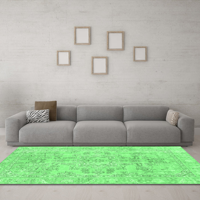 Machine Washable Abstract Emerald Green Modern Area Rugs in a Living Room,, wshabs2113emgrn