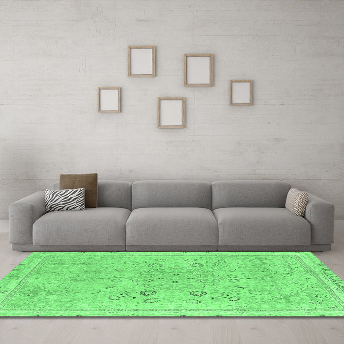 Machine Washable Abstract Emerald Green Modern Area Rugs in a Living Room,, wshabs2115emgrn