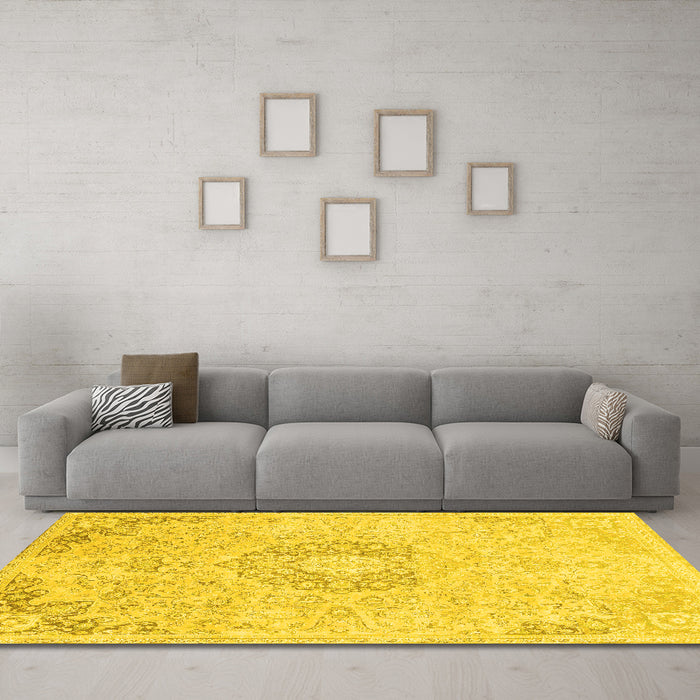 Machine Washable Abstract Yellow Modern Rug in a Living Room, wshabs2116yw