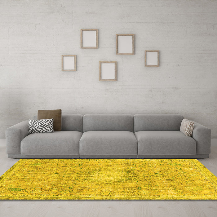 Machine Washable Abstract Yellow Modern Rug in a Living Room, wshabs2119yw