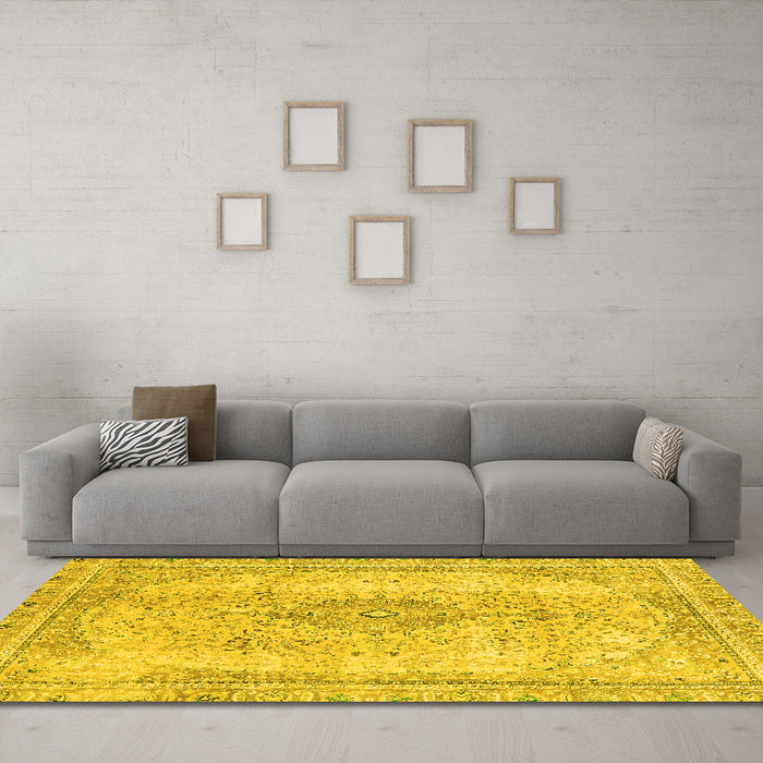 Machine Washable Abstract Yellow Modern Rug in a Living Room, wshabs2120yw