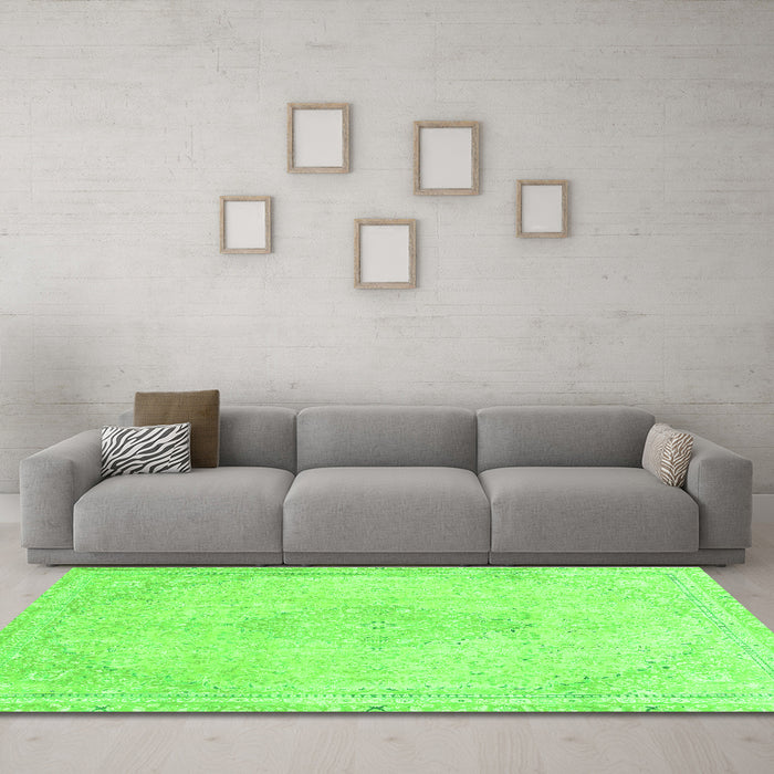 Machine Washable Abstract Green Modern Area Rugs in a Living Room,, wshabs2121grn