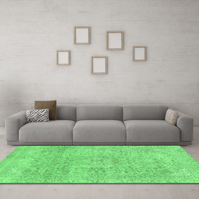 Machine Washable Abstract Emerald Green Modern Area Rugs in a Living Room,, wshabs2122emgrn