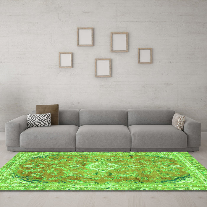 Machine Washable Abstract Green Modern Area Rugs in a Living Room,, wshabs2130grn