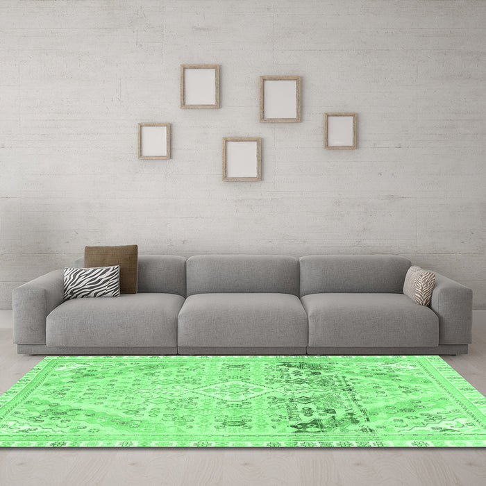 Machine Washable Abstract Emerald Green Modern Area Rugs in a Living Room,, wshabs2131emgrn