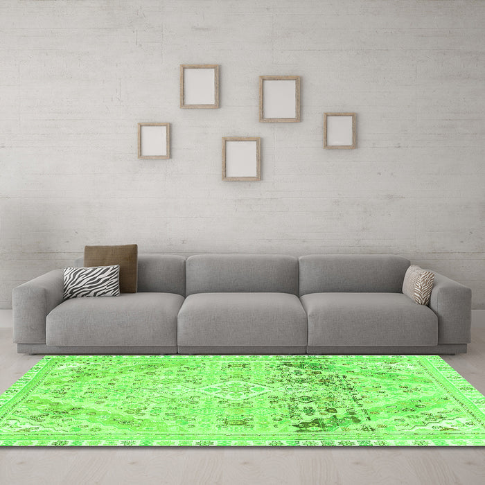 Machine Washable Abstract Green Modern Area Rugs in a Living Room,, wshabs2131grn