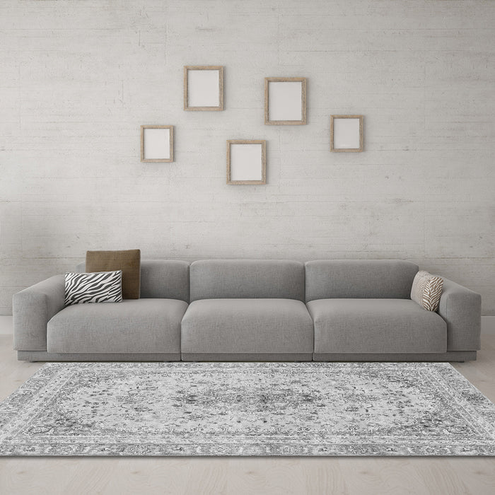 Machine Washable Abstract Gray Modern Rug in a Living Room,, wshabs2134gry