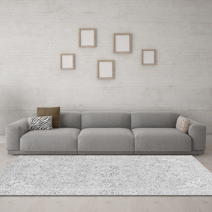 Machine Washable Abstract Gray Modern Rug in a Living Room,, wshabs2136gry