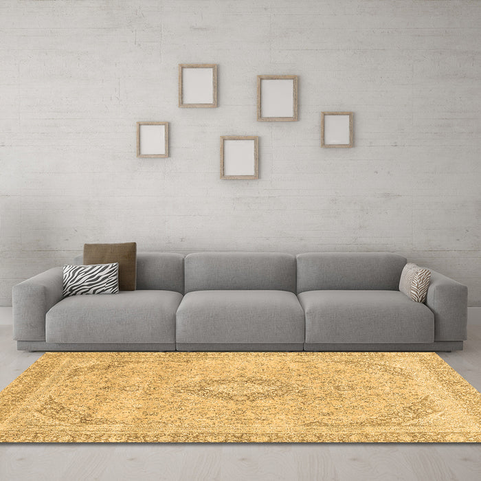 Machine Washable Abstract Brown Modern Rug in a Living Room,, wshabs2137brn