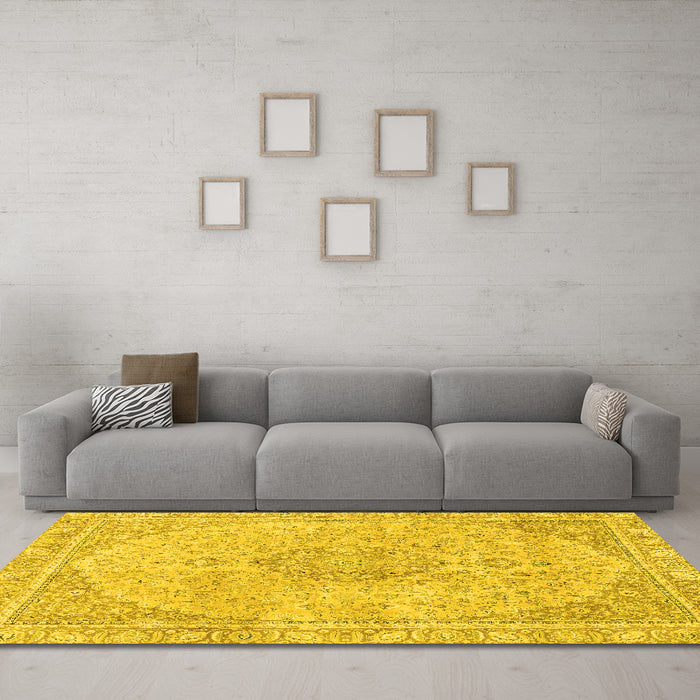 Machine Washable Abstract Yellow Modern Rug in a Living Room, wshabs2138yw