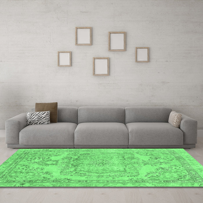 Machine Washable Abstract Emerald Green Modern Area Rugs in a Living Room,, wshabs2146emgrn