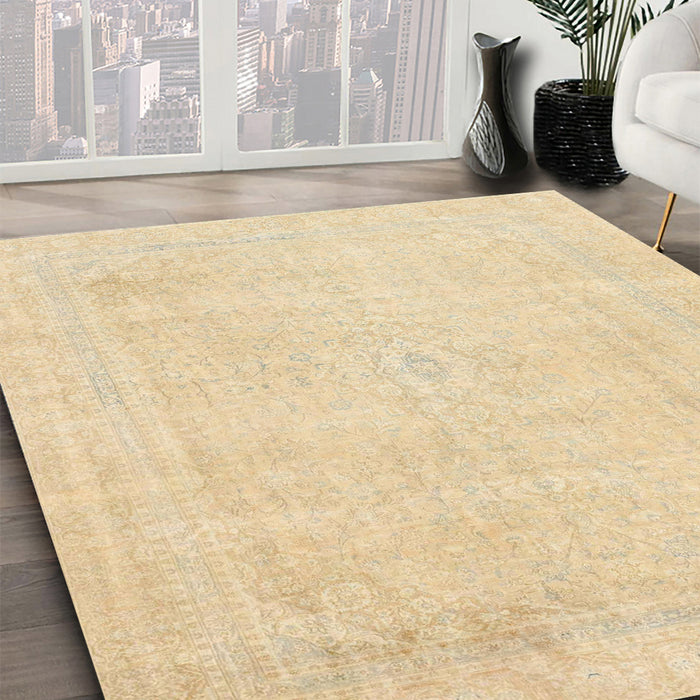 Abstract Brown Gold Modern Rug in Family Room, abs2147