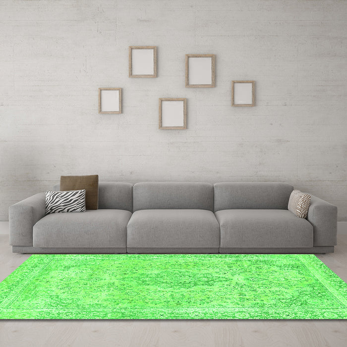 Machine Washable Abstract Green Modern Area Rugs in a Living Room,, wshabs2148grn