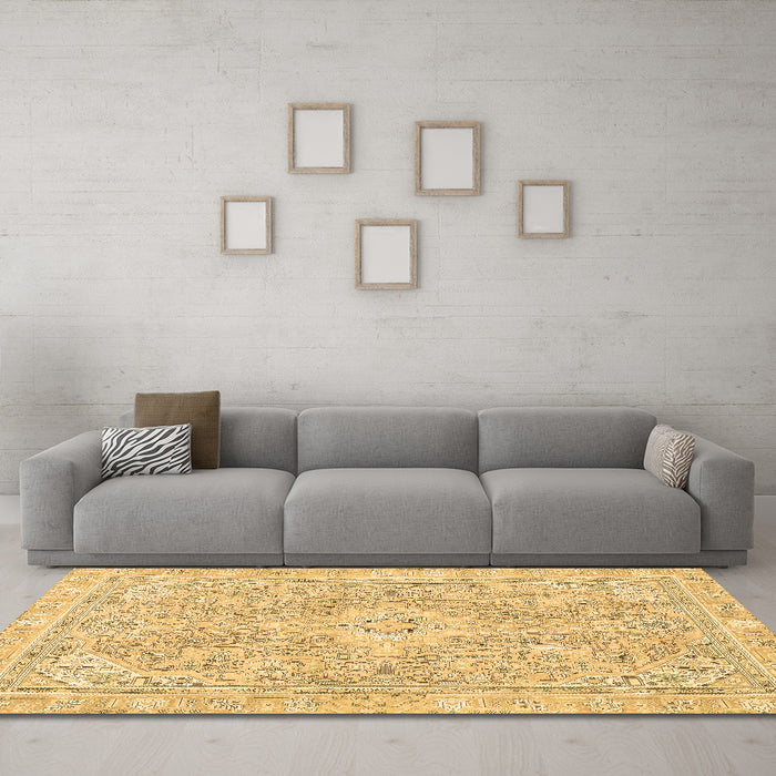 Machine Washable Abstract Brown Modern Rug in a Living Room,, wshabs2149brn