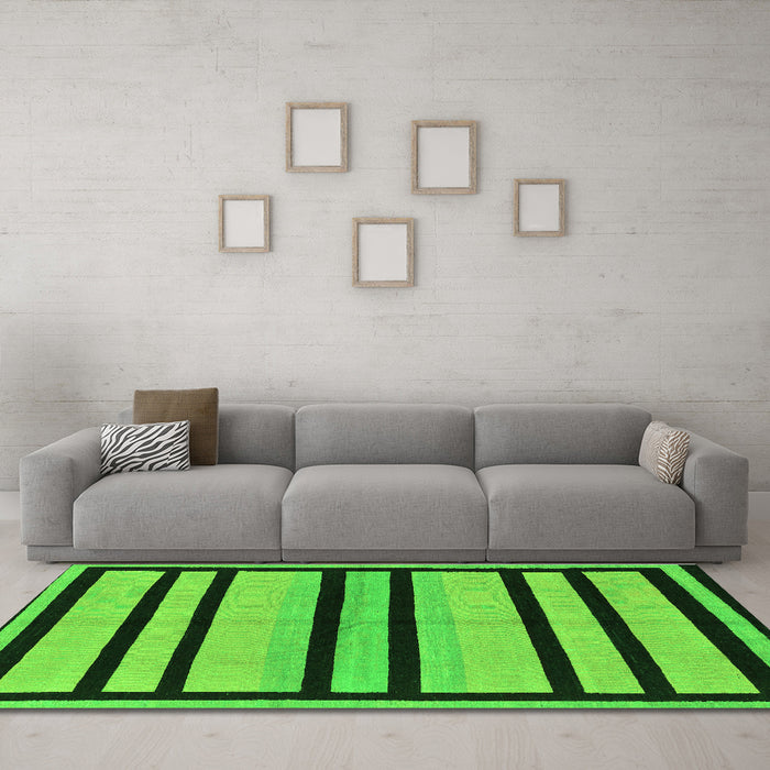 Machine Washable Abstract Green Modern Area Rugs in a Living Room,, wshabs214grn