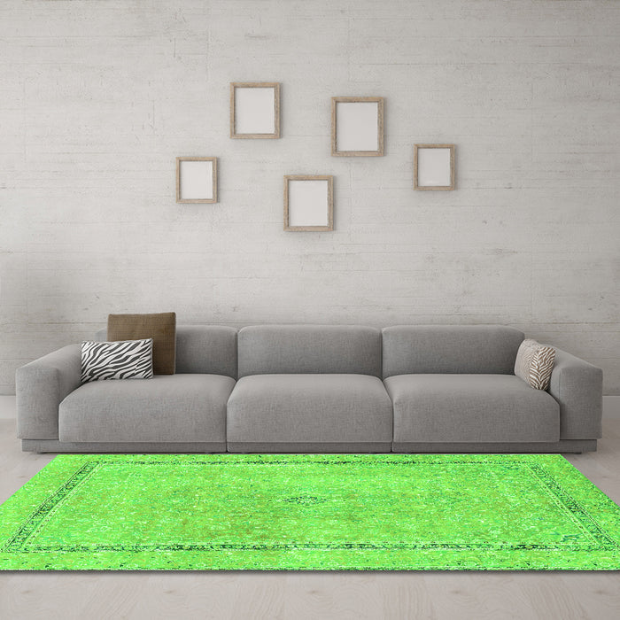 Machine Washable Abstract Green Modern Area Rugs in a Living Room,, wshabs2153grn