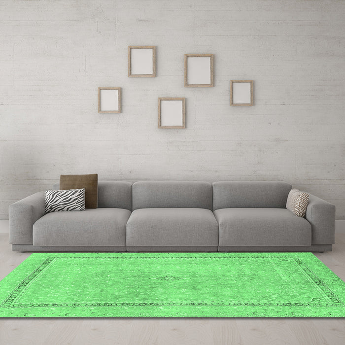Machine Washable Abstract Emerald Green Modern Area Rugs in a Living Room,, wshabs2153emgrn