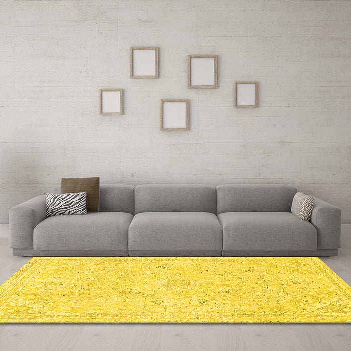 Machine Washable Abstract Yellow Modern Rug in a Living Room, wshabs2155yw