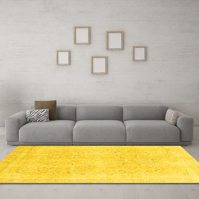 Machine Washable Abstract Yellow Modern Rug in a Living Room, wshabs2156yw