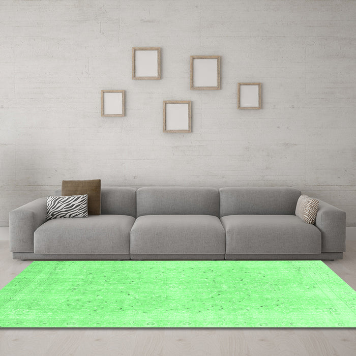 Machine Washable Abstract Emerald Green Modern Area Rugs in a Living Room,, wshabs2156emgrn