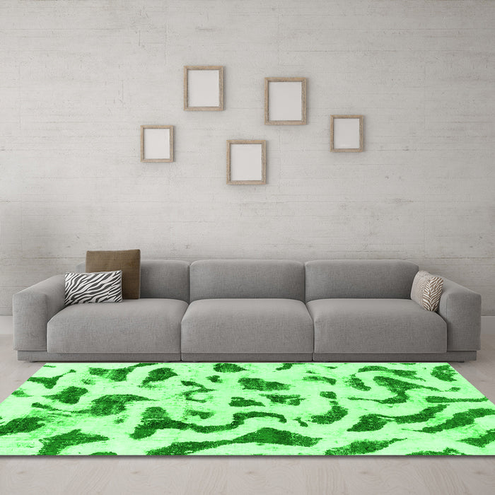 Machine Washable Abstract Green Modern Area Rugs in a Living Room,, wshabs2163grn